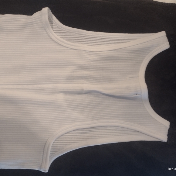 Two Gap Racer back tanks - Picture 3 of 5